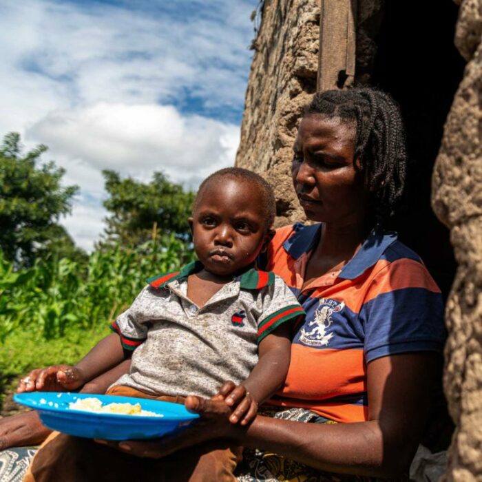 alt="Mutter-mit-Kind-Hunger_Afrika_Compassion_Deutschland_03"