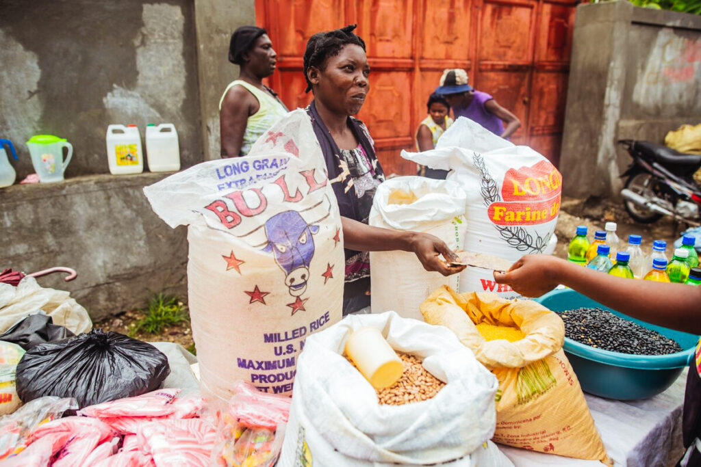 alt="Haiti_Hilfe_Essen_Nahrungsmittel_Essens-Rationen_Muskatlhon_Muskathlon@Home_Muskathlon@Home2022_Muskathlon_Sportevent_Sport_News_Haiti_Erdbeben_Compassion_Deutschland"